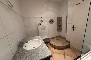 Absolut ruhige 3-4 Zi.-Wohnung direkt am Park - Südbalkon - Hobbyraum -Einzelgarage Mü-Milbertshofen – Milbertshofenerstraße 57 B, 80807 Milbertshofen, München – Vorschaubild 14