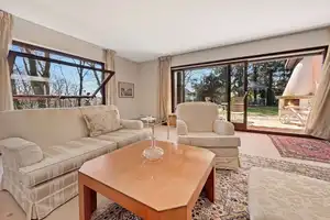 "ZAUBERHAFTER BUNGALOW": EFH in begehrter Lage Starnbergs am Landschaftsschutzgebiet – Starnberg (Kreis) – Vorschaubild 5