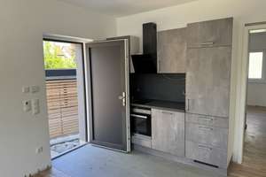 Erstbezug | hochwertige 2-Zimmer Terrassenwohnung  | Einbauküche | Stellplatz | KFW55 | ER-Zentrum – Anton-Bruckner-Straße 8, 91052 Röthelheim, Erlangen – Vorschaubild 6