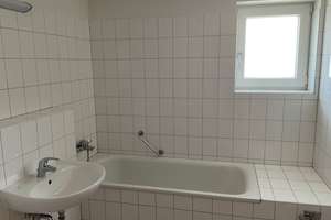 Einkommensorientierte Förderung EOF Stufe II- schöne Dreizimmerwohnung in Sündersbühl! – Kollwitzstr. 1, 90439 Sündersbühl, Nürnberg – Vorschaubild 6