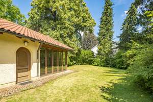 Renovierungsbedürftiges 2-FH  in toller Lage Bogenhausen nahe dem Cosimabad – Die vollständige Adresse der Immobilie erhältst du vom Anbieter., 81927 Englschalking, München – Vorschaubild 3