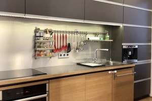 Zentral gelegene Altbauwohnung mit Stellplatz