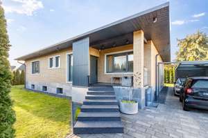 Stilvoll wohnen auf höchstem Niveau - Hochwertig kernsaniertes Einfamilienhaus – Die vollständige Adresse der Immobilie erhältst du vom Anbieter., 13591 Staaken, Berlin – Vorschaubild 1