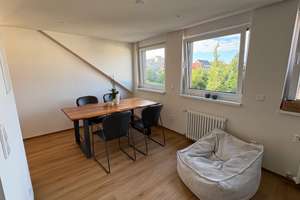 Stilvoll saniert: 2-Zimmer-Dachgeschosswohnung in Paderborn – 33098 Kernstadt, Paderborn – Vorschaubild 12