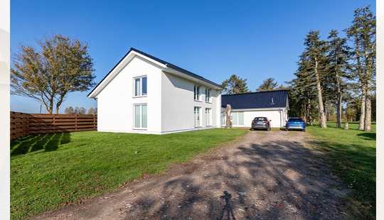 Bild von Kernsaniert und einzigartig: 297 m² Wohnidylle in Alleinlage