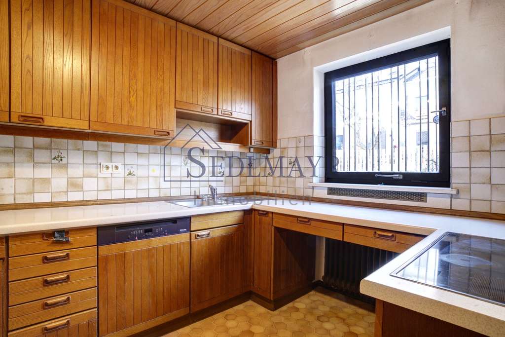 Immobilie in Tutzing - VERKAUF: Ihr neues Zuhause in Tutzing – viel Raum für Ihre Wohnideen und persönliche Entfaltung - Bild 3