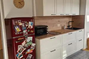Zentrale, geräumige Wohnung mit Sonnenbalkon  – Köln – Vorschaubild 6