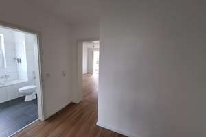 Ruhige 2-Zimmer-Wohnung mit Balkon im 4. OG in Köln – Auf dem Streitacker 28, 51149 Gremberghoven, Köln – Vorschaubild 2