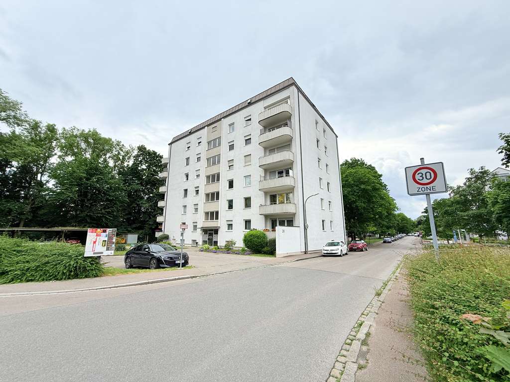 IMMO LOVE Hochzoll- Kernsanierte 4ZKB, 89m², EBK und Balkon!