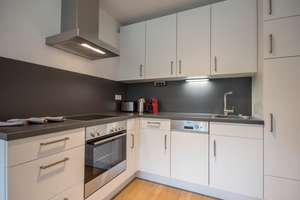 Wunderschönes, möbliertes Apartment mit Westbalkon in Schwabing/München mit Parkblick – Belgradstrasse 128b, 80804 Am Luitpoldpark, München – Vorschaubild 9