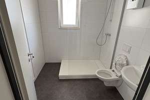 Ab sofort zu vermieten –   Wohnung in Top-Lage am Chlodwigplatz (nur WG) – Chlodwigplatz -, 50678 Neustadt/Süd, Köln – Vorschaubild 2