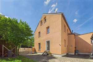 Idyllisches Stadthaus mit Gewerbeeinheit, Atelier und zusätzlichem Baugrundstück – Die vollständige Adresse der Immobilie erhältst du vom Anbieter., 86157 Pfersee-Nord, Augsburg – Vorschaubild 14
