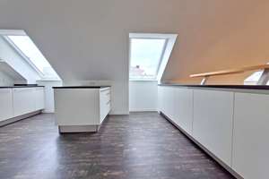 170 m² offene Maisonette, Homeoffice, Dachterrasse ... – Moltkestrasse 20, 74072 Heilbronn, Heilbronn – Vorschaubild 6
