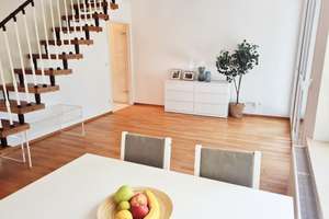 Maisonettewohnung mit zusätzlichem Wohnbereich und TG-Stellplatz in München-Allach
