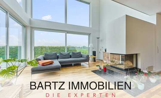 Elegant & Klar: Modernes Einfamilienhaus mit luxuriöser Ausstattung in einzigartiger Feldrandlage