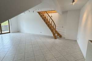 Erstbezug nach Modernisierung | 3-Zi.-DG | 109 m² | Spitzboden | Balkon | 2 Stellplätze – Die vollständige Adresse der Immobilie erhältst du vom Anbieter., 35510 Butzbach – Vorschaubild 2