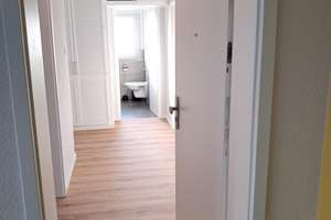 Top! Eine kernsanierte Wohnung mit Balkon in unmittelbarer Nähe zu der Uni Siegen – Albrecht-Dürer-Straße 2, 57076 Weidenau, Siegen – Vorschaubild 2