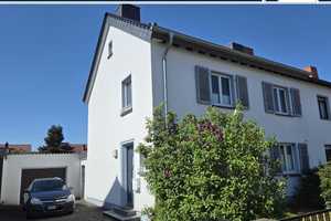 Erstbezug: Modernisiertes Haus mit Garten und Balkon in Uninähe genießen – Saarpfalz-Kreis – Vorschaubild 1