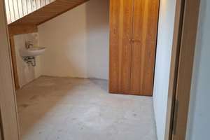 Großzügiges Einfamilienhaus mit 8 Zimmern und großem Grundstück in Tirschenreuth – Die vollständige Adresse der Immobilie erhältst du vom Anbieter., 95643 Tirschenreuth – Vorschaubild 14