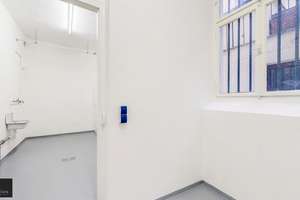 Bestlage Lehel: Kernsanierte Altbau-Traumwohnung mit Dachterrasse und Balkon – Die vollständige Adresse der Immobilie erhältst du vom Anbieter., 80538 Lehel, München – Vorschaubild 88