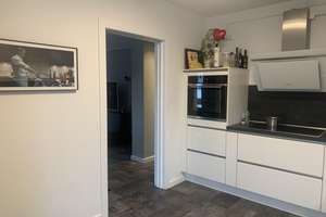 Wohnen wie im Penthouse: 3 Zimmer, Kamin und ca. 100 m² Dachterrasse in Mönchengladbach – Ernst-Brasse-Straße 26A, 41065 Hardterbroich-Pesch, Mönchengladbach – Vorschaubild 48