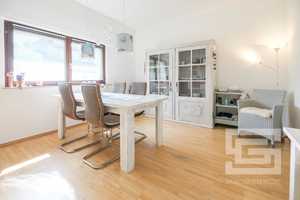 Wohnen mit Charme in Düsseldorf Urdenbach mit großer Sonnenterrasse und Nähe zum Rhein! – Düsseldorf – Vorschaubild 5