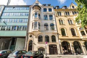 Rarität – Exklusive Altbauwohnung mit ca. 210 m² in Bestlage des Belgischen Viertels