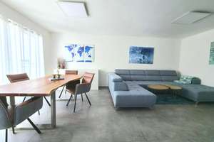 Neuwertige 3-Zimmer-Wohnung (Bj. 2019) in heller Innenhoflage, 60m zum Wilhelmsplatz, provisionsfrei