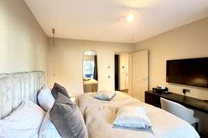 Property thumbnail 15