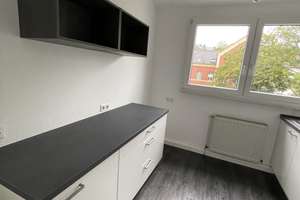 Ansprechende 3-Zimmer-DG-Wohnung in Wuppertal – Franzenstraße 14, 42105 Elberfeld, Wuppertal – Vorschaubild 4