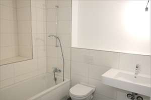 Property thumbnail 25