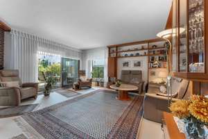 Charmantes Anwesen mit Einliegerwohnung und weitläufigem Garten– Raum für Familie, Ideen und Zukunft – Die vollständige Adresse der Immobilie erhältst du vom Anbieter., 28717 Lesum, Bremen – Vorschaubild 2
