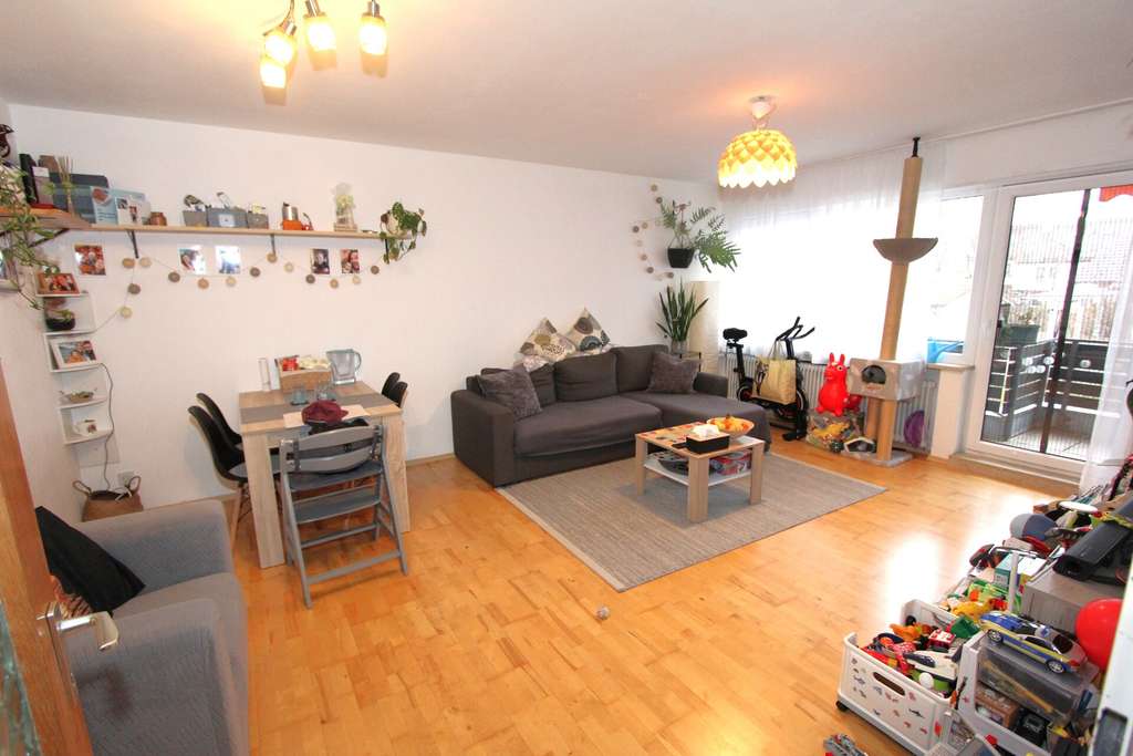 Immobilie in Weilheim in Oberbayern - Der Preis ist heiß! Familienfreundliche, helle und ruhige 3-Zi.-Gartenwohnung in Weilheim! - Bild 1