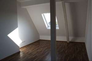 5 Zimmer Maisonette- Wohnung in Augsburg. – Von-Richthofen-Strasse 4, 86159 Hochfeld, Augsburg – Vorschaubild 3
