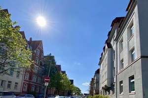 Geräumige zwei Zimmer  in ruhiger Grünlage - Wohnküche, Bad u. Gä.-WC – Chamissostraße 4, 30165 Hainholz, Hannover – Vorschaubild 2