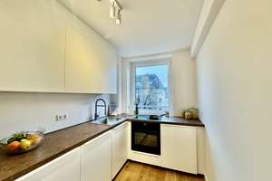 Bezugsfrei nach Modernisierung: 2-Zimmer-Wohnung mit Loggia im Stadtzentrum Düsseldorfs! – Kölner Str. 44, 40211 Stadtmitte, Düsseldorf – Vorschaubild 4