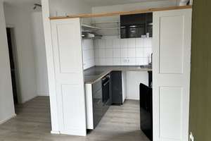 Kernsanierte 2-Zimmer-Wohnung mit Balkon in Bonn-Beuel, provisionsfrei – Die vollständige Adresse der Immobilie erhältst du vom Anbieter., 53225 Beuel-Mitte, Bonn – Vorschaubild 3