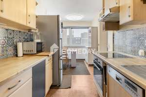 Großzügige 4-Zimmer-Etagenwohnung mit Loggia und Tiefgaragenstellplatz in Hannover Misburg-Nord – Die vollständige Adresse der Immobilie erhältst du vom Anbieter., 30627 Misburg-Nord, Hannover – Vorschaubild 6