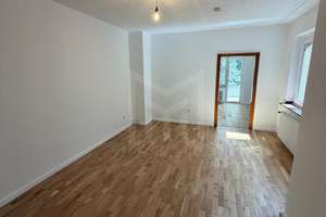 PROVISIONSFREI, renoviert und sofort verfügbar. Stadtwohnung mit Dachterrasse & Balkon! – Berliner Straße 64, 51063 Mülheim (Ortsteil), Köln – Vorschaubild 4
