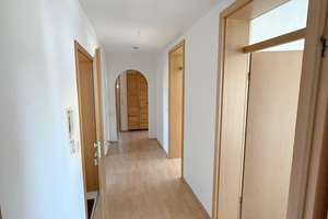 Frisch getüncht! - Helle, großzügige 4 Zi-Whg Wohnung mit Garage und großem Balkon in Fürth – Die vollständige Adresse der Immobilie erhältst du vom Anbieter., 90768 Dambach, Unterfürberg, Fürth – Vorschaubild 7