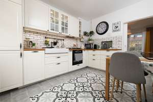 Bremen - Hulsberg | Hochwertig saniertes Reihenendhaus mit Terrasse und Garten – Die vollständige Adresse der Immobilie erhältst du vom Anbieter., 28205 Hulsberg, Bremen – Vorschaubild 4