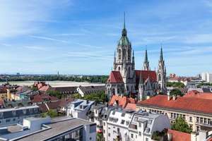 Einzelstück im Altbau. Kernsaniertes Dachgeschoss mit Blick auf St. Paul. – Die vollständige Adresse der Immobilie erhältst du vom Anbieter., 80336 Sankt Paul, München – Vorschaubild 1