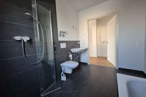 Exklusives Penthouse |Ost/Süd/West Dachterrasse | Bestlage | Barrierefrei | Dusche & Wanne | Carport – Die vollständige Adresse der Immobilie erhältst du vom Anbieter., 68163 Neuostheim/Neuhermsheim, Mannheim – Vorschaubild 10