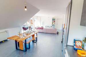 Zweifamilienhaus mit großem Garten in bester Lage – Die vollständige Adresse der Immobilie erhältst du vom Anbieter., 85051 Süd, Ingolstadt – Vorschaubild 28