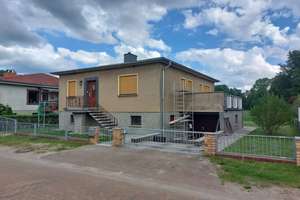 Saniertes Haus in Meyenburg Nahe der Mecklenburgischen Seenplatte.