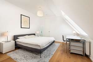 Dunckerstraße, Helmholtzkiez: Dachgeschoss-Wohnung mit zwei Terrassen, vier Zimmern, Kamin, Lift, AC – 10437 Prenzlauer Berg, Berlin – Vorschaubild 15