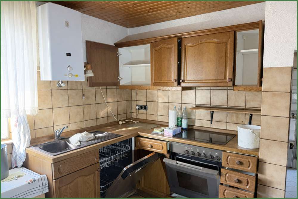 Immobilie in Burscheid - SANIERUNGSOBJEKT: DHH - Garagen - wohnliches Gartenhaus - in Burscheid - Hammerweg - Bild 3