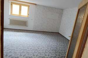 Familienfreundliches Mehrfamilienhaus mit 330 m² Wohnfläche in Fürth  OHNE MAKLER-Gebühr  – Die vollständige Adresse der Immobilie erhältst du vom Anbieter., 90766 Schwand, Eigenes Heim, Fürth – Vorschaubild 19