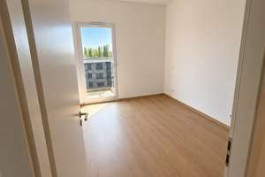 Helle 58 qm Dachgeschosswohnung mit großem Balkon – Berlin Hbf / Tiergarten – Die vollständige Adresse der Immobilie erhältst du vom Anbieter., 10557 Moabit, Berlin – Vorschaubild 10