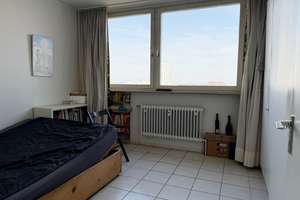 "Fernblick inklusive**  Hochgelegene 2(3)-Zimmer-Wohnung in ruhiger Bestlage im Olympiadorf mit g... – Die vollständige Adresse der Immobilie erhältst du vom Anbieter., 80809 Am Riesenfeld, München – Vorschaubild 4
